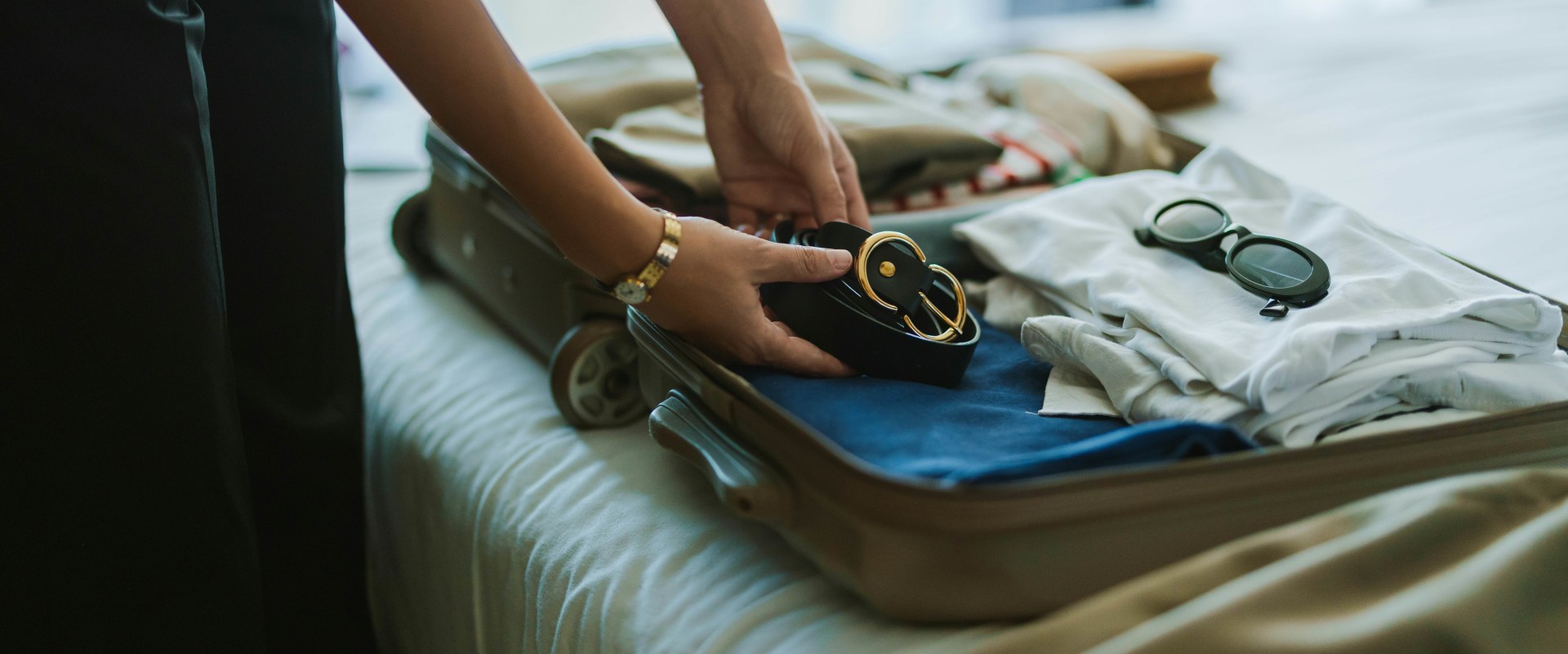 Pack & Go: The Ultimate Guide to Efficient Traveling